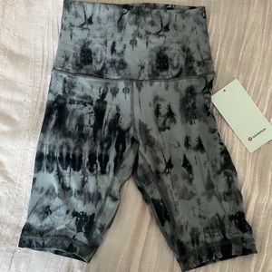 Lululemon align short